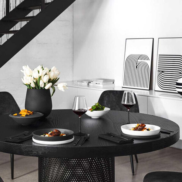La Boule - Black & White Dinnerware (Set of 7)
