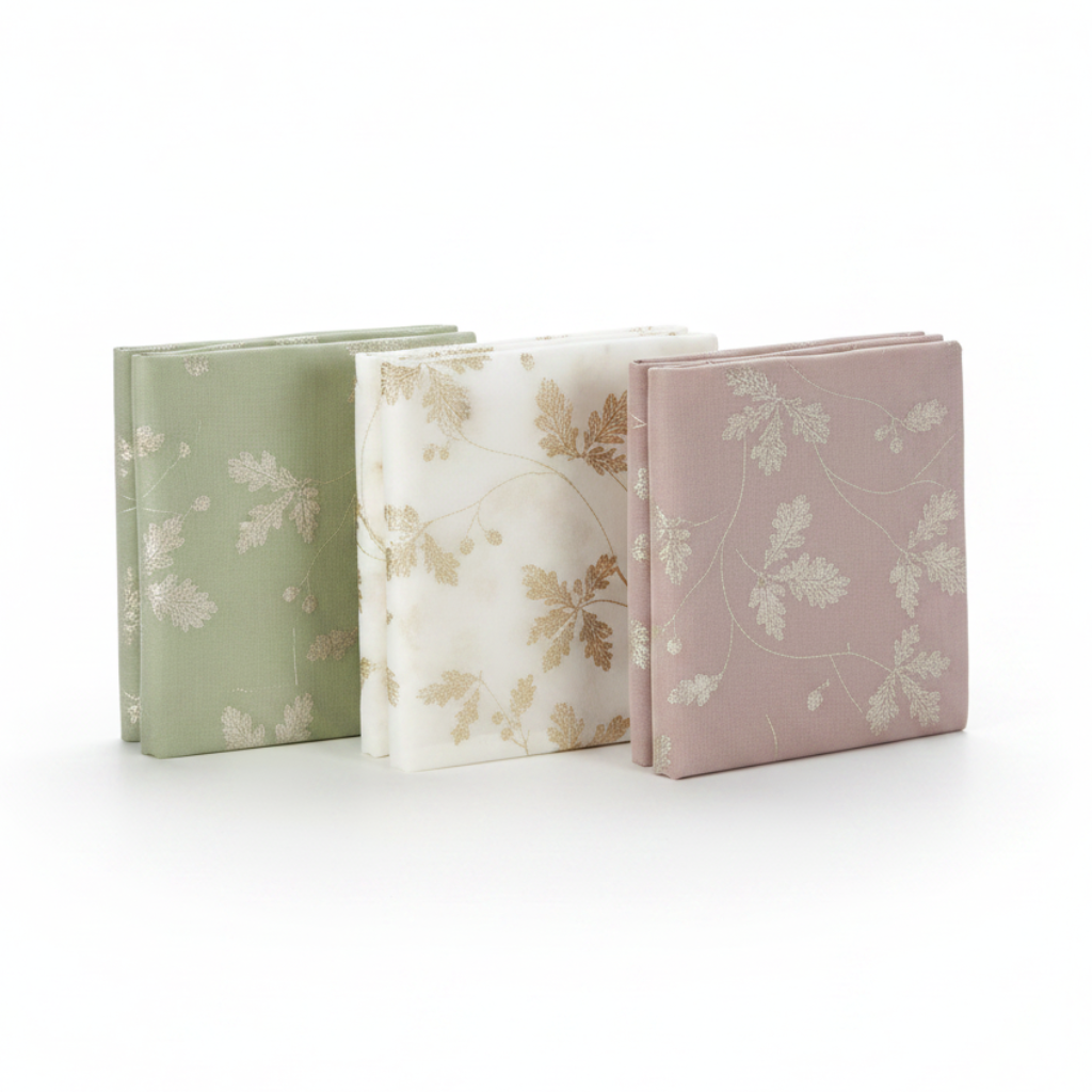 Acorn Table Runner - Family Shot Fondo Blanco