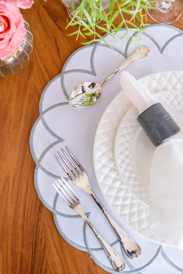 Arc - Impermeable Silver Placemats (Set of 4)