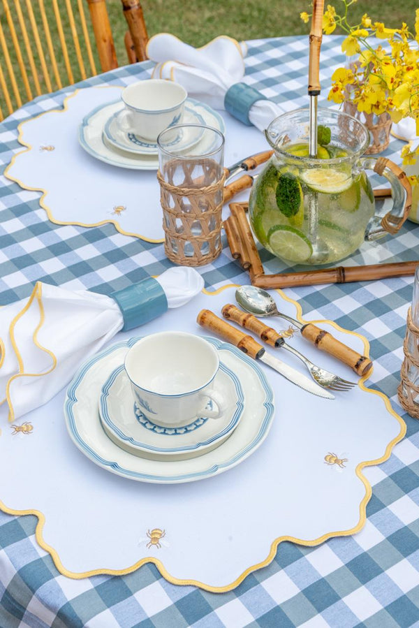 Bumble Bee - Impermeable Yellow Placemats (Set of 4)